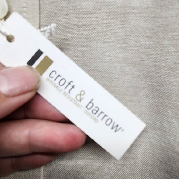 Croft & Barrow Mens Beige Wrinkle-Resistant Oxford Shirt Size 16 34/35 *NWT* - Picture 2 of 9
